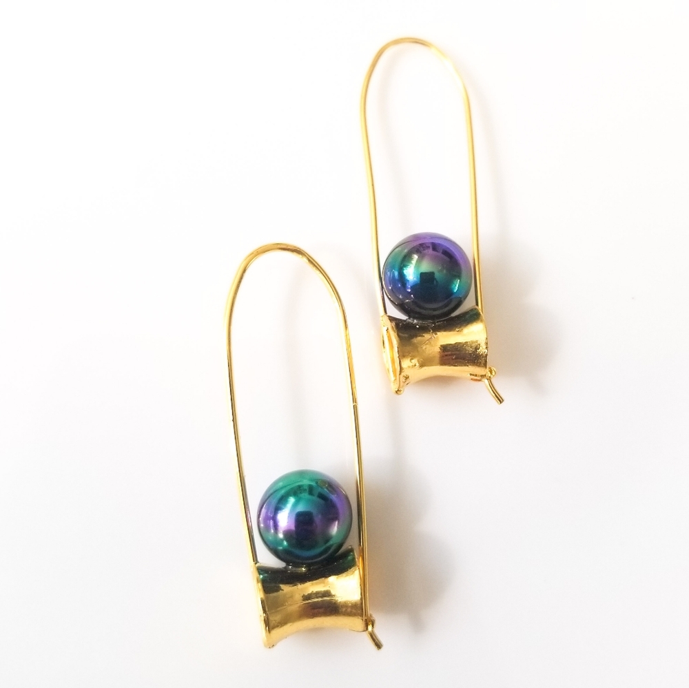 Vintage Gold and Purple Earrings - Picture 3 of 8